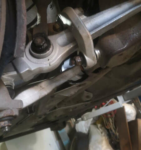 Синий Ауди А6, объемом двигателя 1.9 л и пробегом 379 тыс. км за 2800 $, фото 12 на Automoto.ua