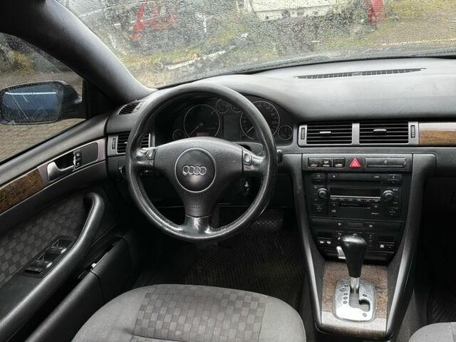 Синій Ауді А6, об'ємом двигуна 2.5 л та пробігом 525 тис. км за 2800 $, фото 5 на Automoto.ua