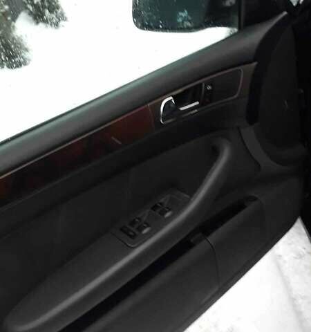 Синий Ауди А6, объемом двигателя 2.5 л и пробегом 239 тыс. км за 4800 $, фото 12 на Automoto.ua