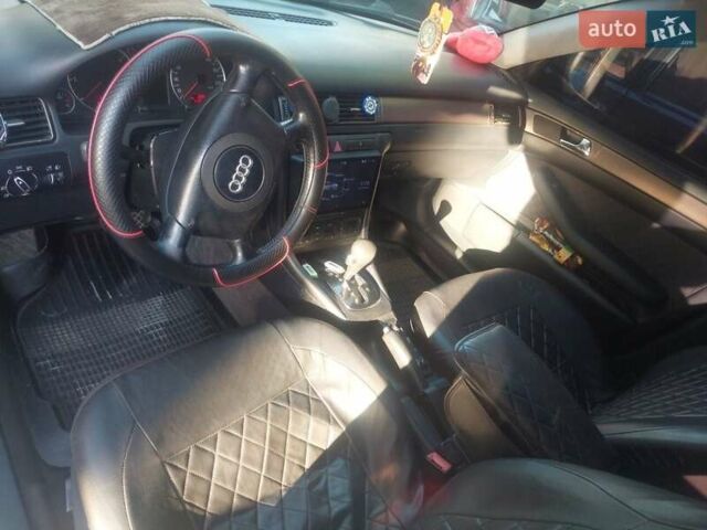 Синий Ауди А6, объемом двигателя 2.5 л и пробегом 300 тыс. км за 4800 $, фото 2 на Automoto.ua