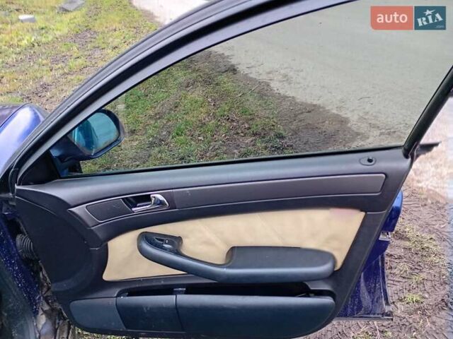 Синий Ауди А6, объемом двигателя 2.5 л и пробегом 435 тыс. км за 4000 $, фото 9 на Automoto.ua