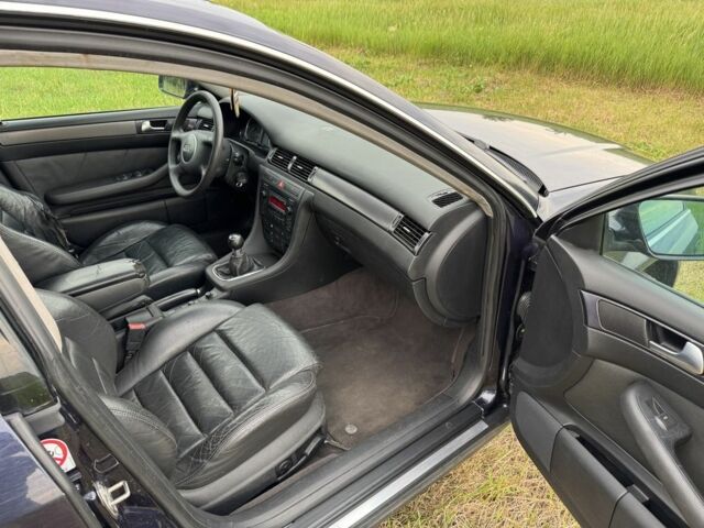 Синий Ауди А6, объемом двигателя 2.5 л и пробегом 335 тыс. км за 2150 $, фото 5 на Automoto.ua