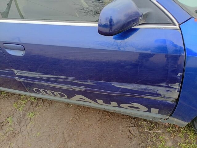 Синий Ауди А6, объемом двигателя 2.5 л и пробегом 435 тыс. км за 4000 $, фото 9 на Automoto.ua