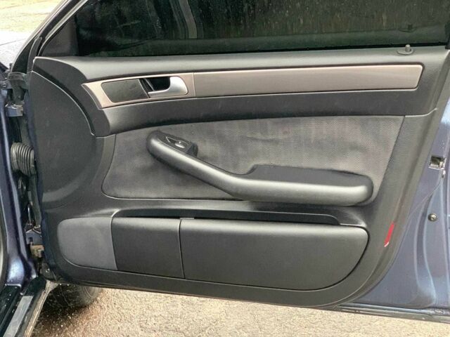 Синий Ауди А6, объемом двигателя 2.4 л и пробегом 311 тыс. км за 5190 $, фото 21 на Automoto.ua