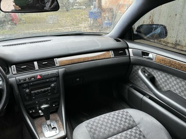 Синій Ауді А6, об'ємом двигуна 2.5 л та пробігом 525 тис. км за 2800 $, фото 6 на Automoto.ua