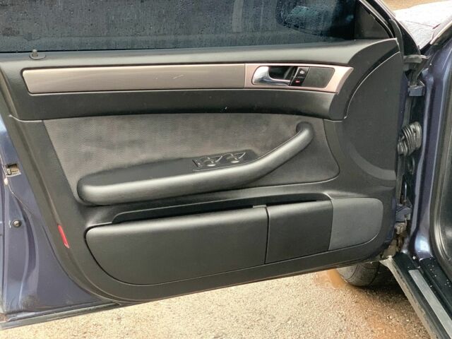 Синий Ауди А6, объемом двигателя 2.4 л и пробегом 311 тыс. км за 5190 $, фото 17 на Automoto.ua