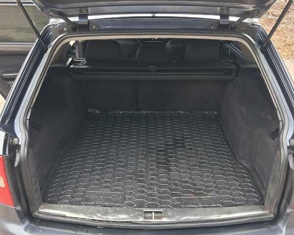 Синий Ауди А6, объемом двигателя 2.4 л и пробегом 311 тыс. км за 4750 $, фото 14 на Automoto.ua