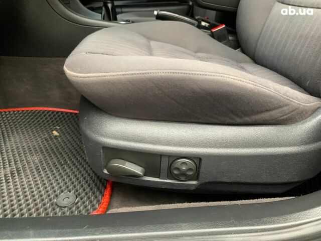 Синий Ауди А6, объемом двигателя 2.4 л и пробегом 311 тыс. км за 5190 $, фото 28 на Automoto.ua