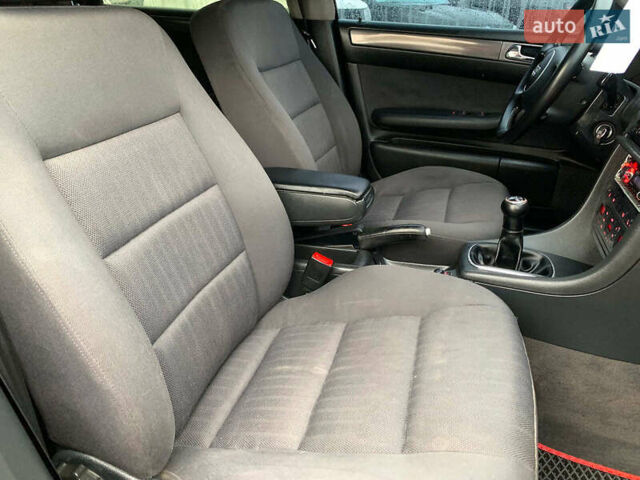 Синий Ауди А6, объемом двигателя 2.4 л и пробегом 311 тыс. км за 5190 $, фото 23 на Automoto.ua