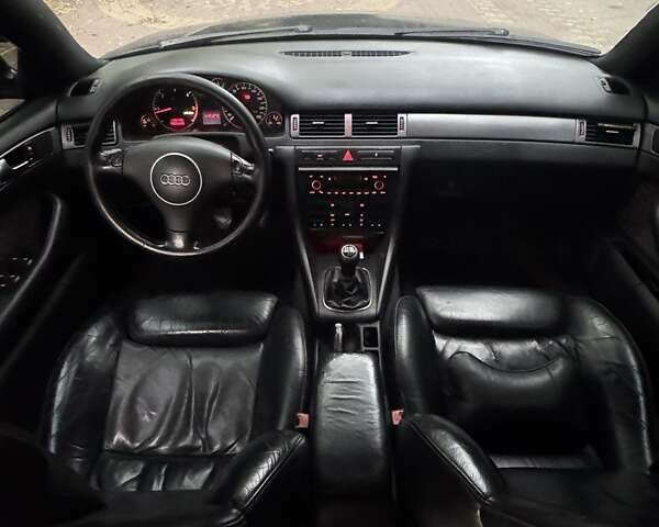 Синий Ауди А6, объемом двигателя 2.5 л и пробегом 301 тыс. км за 4500 $, фото 11 на Automoto.ua