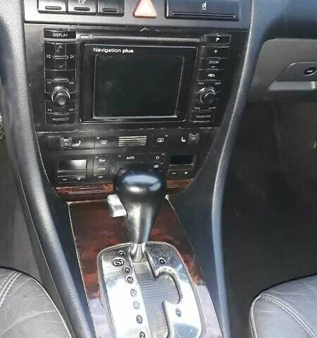 Синий Ауди А6, объемом двигателя 2.5 л и пробегом 239 тыс. км за 4800 $, фото 13 на Automoto.ua