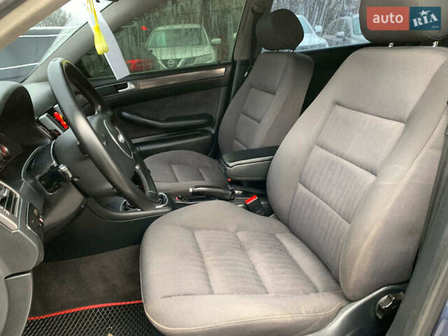 Синий Ауди А6, объемом двигателя 2.4 л и пробегом 311 тыс. км за 5190 $, фото 27 на Automoto.ua