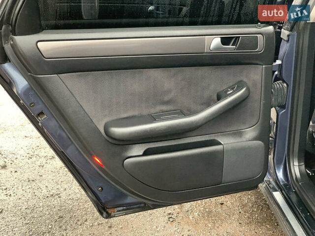 Синий Ауди А6, объемом двигателя 2.4 л и пробегом 311 тыс. км за 5190 $, фото 16 на Automoto.ua