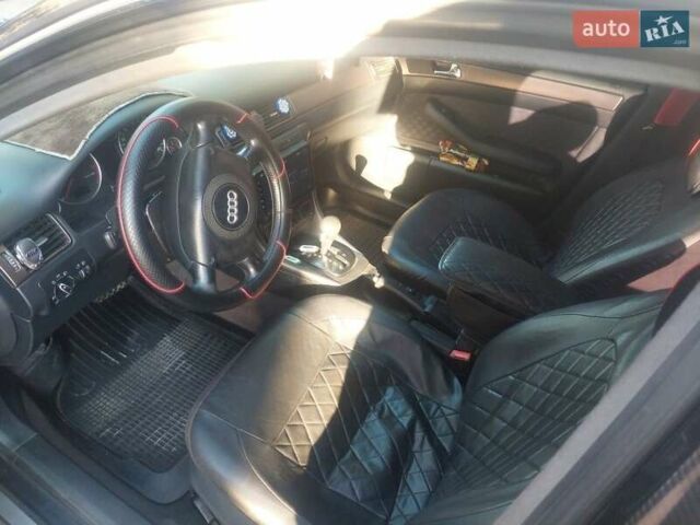 Синий Ауди А6, объемом двигателя 2.5 л и пробегом 300 тыс. км за 4800 $, фото 3 на Automoto.ua