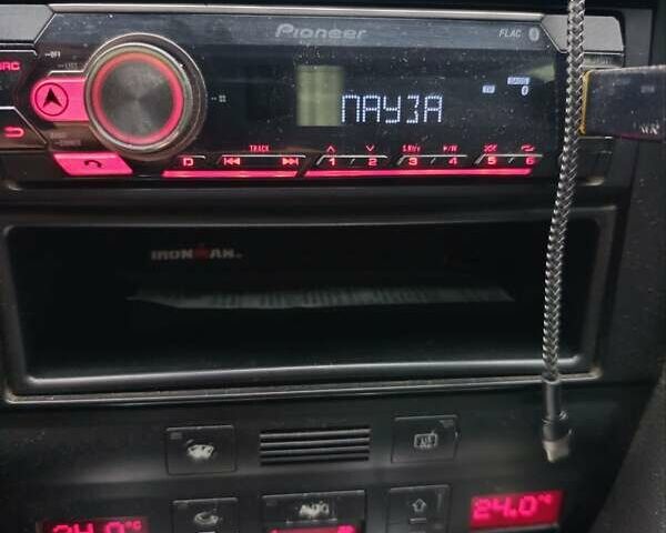 Синій Ауді А6, об'ємом двигуна 1.9 л та пробігом 349 тис. км за 6500 $, фото 7 на Automoto.ua