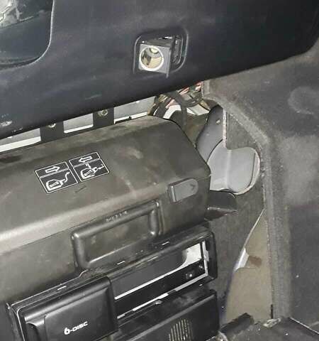 Синий Ауди А6, объемом двигателя 2.5 л и пробегом 239 тыс. км за 4800 $, фото 20 на Automoto.ua