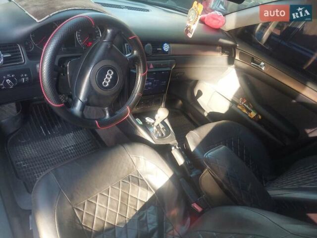 Синий Ауди А6, объемом двигателя 2.5 л и пробегом 300 тыс. км за 5000 $, фото 3 на Automoto.ua