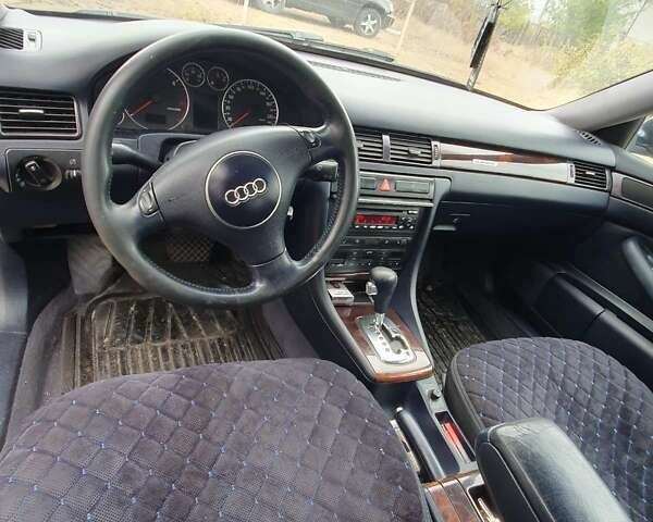 Синий Ауди А6, объемом двигателя 2.5 л и пробегом 350 тыс. км за 3500 $, фото 6 на Automoto.ua