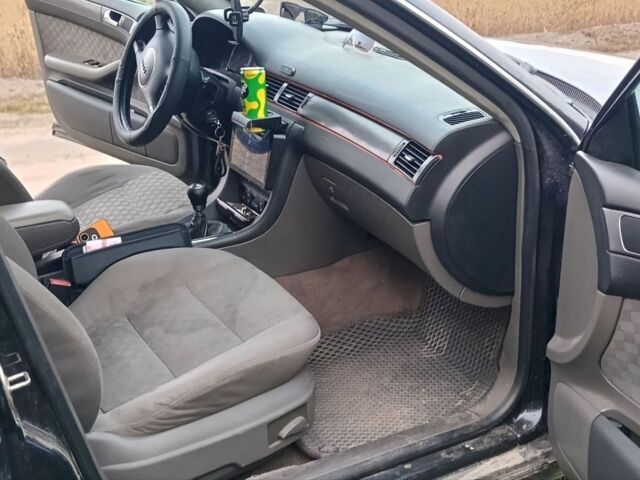 Синій Ауді А6, об'ємом двигуна 2.5 л та пробігом 400 тис. км за 3500 $, фото 1 на Automoto.ua
