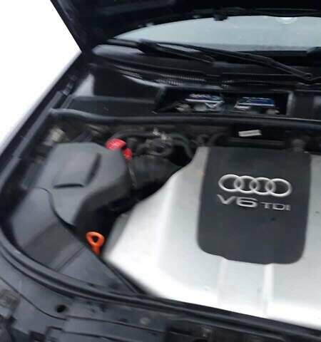 Синий Ауди А6, объемом двигателя 2.5 л и пробегом 239 тыс. км за 4800 $, фото 22 на Automoto.ua