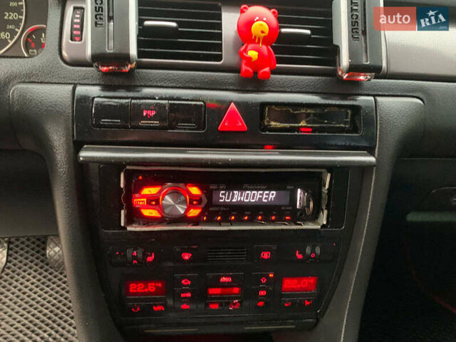 Синий Ауди А6, объемом двигателя 2.4 л и пробегом 311 тыс. км за 5190 $, фото 31 на Automoto.ua