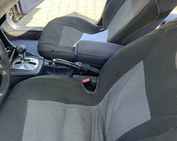 Синій Ауді А6, об'ємом двигуна 2.5 л та пробігом 370 тис. км за 5300 $, фото 10 на Automoto.ua