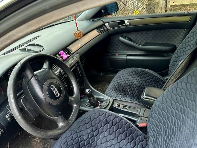 Синий Ауди А6, объемом двигателя 2.5 л и пробегом 0 тыс. км за 4000 $, фото 3 на Automoto.ua