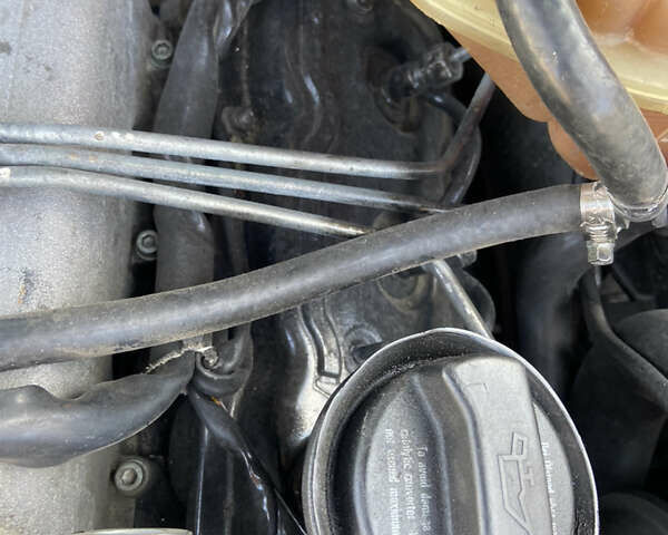 Синій Ауді А6, об'ємом двигуна 2.5 л та пробігом 370 тис. км за 5300 $, фото 18 на Automoto.ua