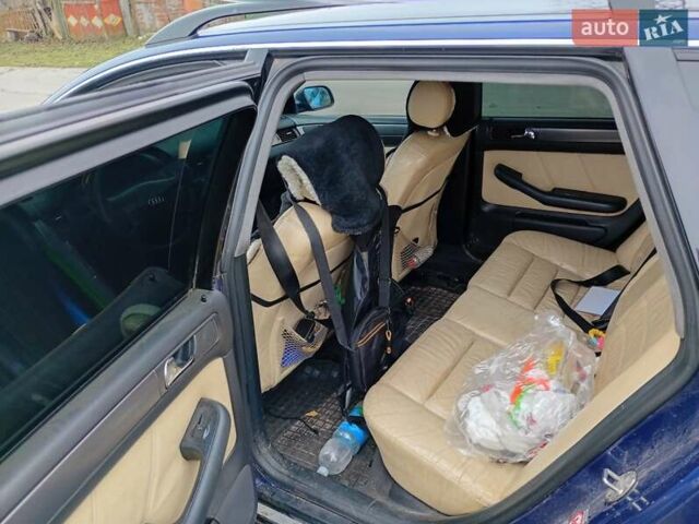 Синий Ауди А6, объемом двигателя 2.5 л и пробегом 435 тыс. км за 4000 $, фото 14 на Automoto.ua