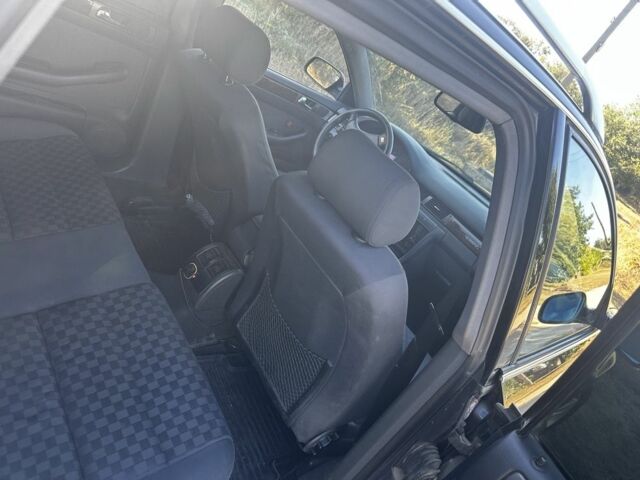 Синій Ауді А6, об'ємом двигуна 2.5 л та пробігом 350 тис. км за 3100 $, фото 6 на Automoto.ua