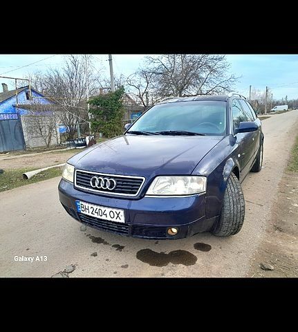 Синий Ауди А6, объемом двигателя 2.5 л и пробегом 293 тыс. км за 3000 $, фото 6 на Automoto.ua