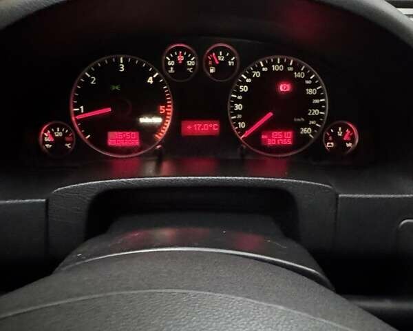 Синий Ауди А6, объемом двигателя 2.5 л и пробегом 301 тыс. км за 4500 $, фото 20 на Automoto.ua