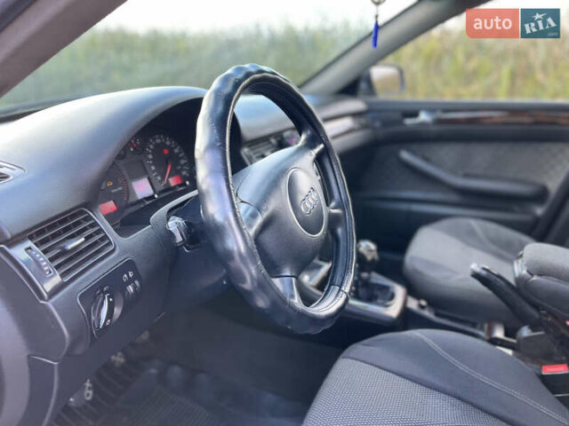 Синий Ауди А6, объемом двигателя 2.5 л и пробегом 350 тыс. км за 2650 $, фото 7 на Automoto.ua