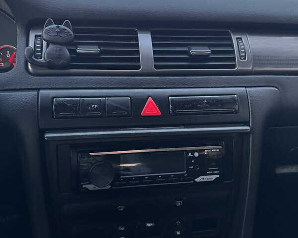 Синій Ауді А6, об'ємом двигуна 2.5 л та пробігом 500 тис. км за 4000 $, фото 15 на Automoto.ua