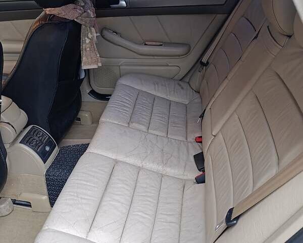 Синий Ауди А6, объемом двигателя 2.5 л и пробегом 329 тыс. км за 3800 $, фото 5 на Automoto.ua