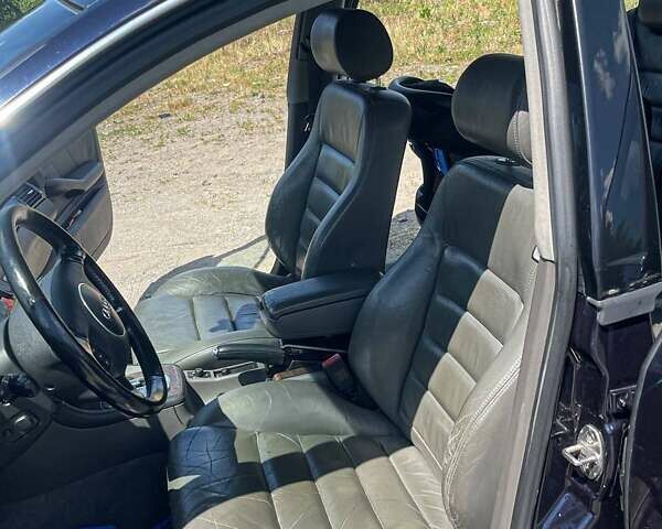 Синий Ауди А6, объемом двигателя 2.5 л и пробегом 380 тыс. км за 5500 $, фото 9 на Automoto.ua