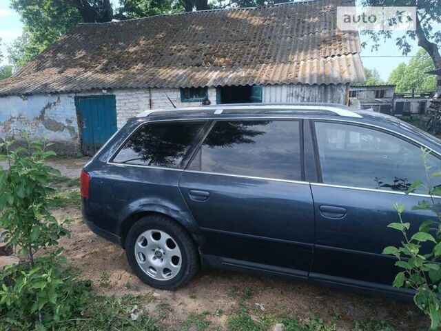 Синий Ауди А6, объемом двигателя 2.5 л и пробегом 401 тыс. км за 3650 $, фото 6 на Automoto.ua