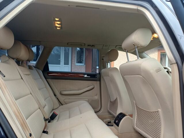 Синий Ауди А6, объемом двигателя 2.5 л и пробегом 350 тыс. км за 3900 $, фото 12 на Automoto.ua