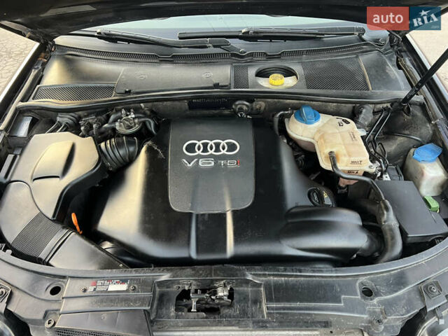 Синий Ауди А6, объемом двигателя 2.5 л и пробегом 375 тыс. км за 4999 $, фото 47 на Automoto.ua