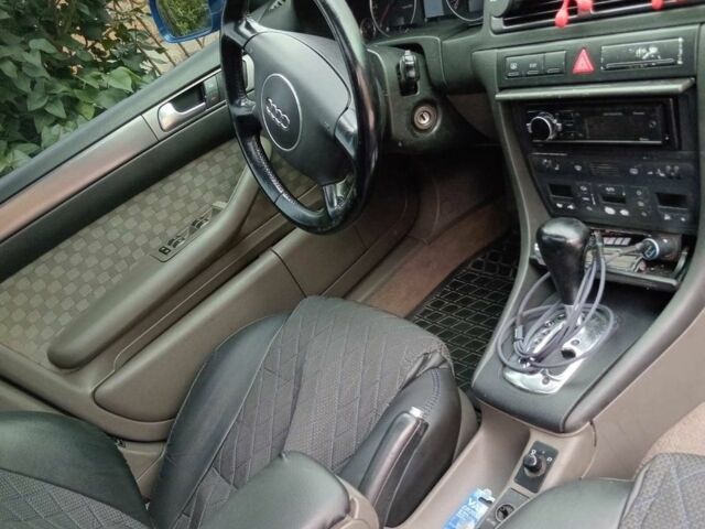 Ауди А6 2003 в Тернополе на Automoto.ua Синий Ауди А6, объемом двигателя 2.5 л и пробегом 300 тыс. км за 5300 $, фото 3 на Automoto.ua