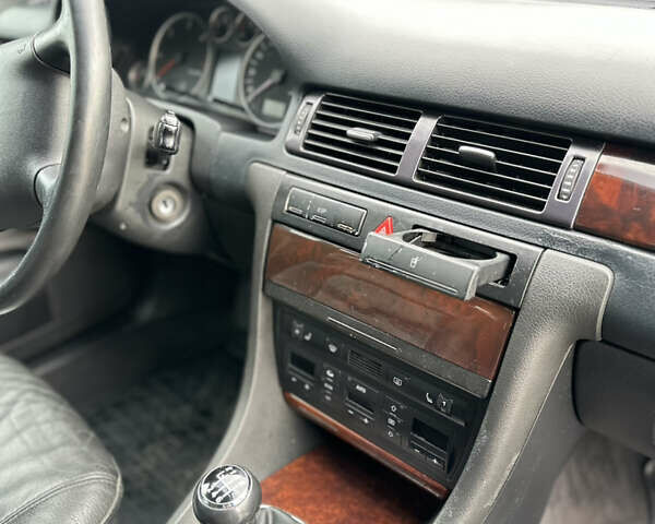 Синій Ауді А6, об'ємом двигуна 1.9 л та пробігом 410 тис. км за 5650 $, фото 19 на Automoto.ua