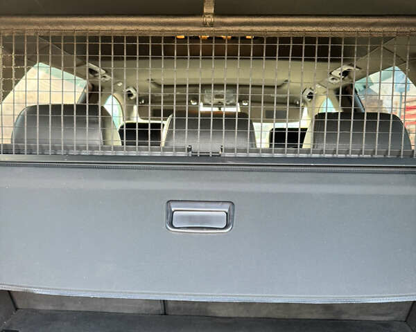 Синий Ауди А6, объемом двигателя 2.5 л и пробегом 360 тыс. км за 6900 $, фото 5 на Automoto.ua