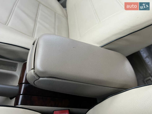 Синий Ауди А6, объемом двигателя 2.5 л и пробегом 375 тыс. км за 4999 $, фото 36 на Automoto.ua