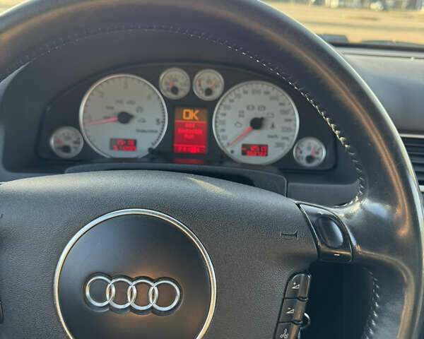 Синий Ауди А6, объемом двигателя 2.5 л и пробегом 360 тыс. км за 6900 $, фото 11 на Automoto.ua
