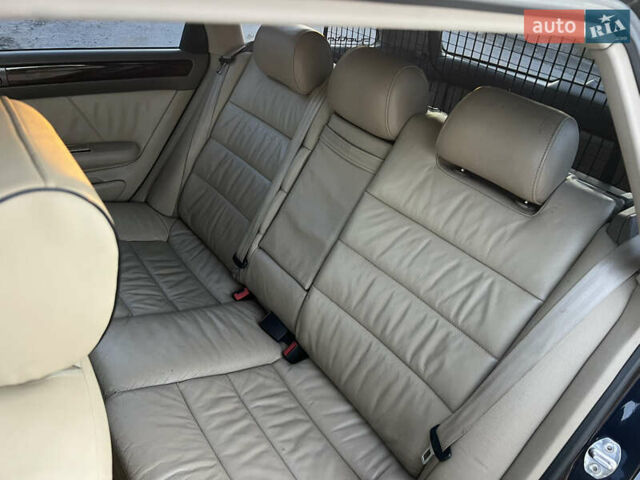 Синий Ауди А6, объемом двигателя 2.5 л и пробегом 375 тыс. км за 4999 $, фото 27 на Automoto.ua