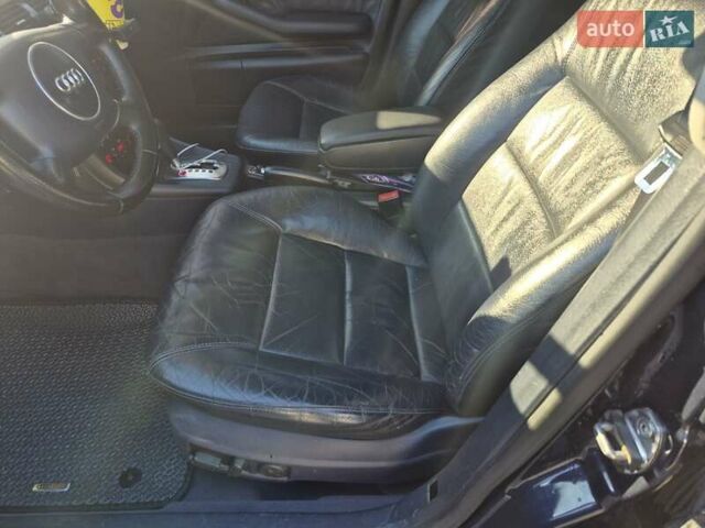 Синий Ауди А6, объемом двигателя 2.5 л и пробегом 341 тыс. км за 5800 $, фото 26 на Automoto.ua