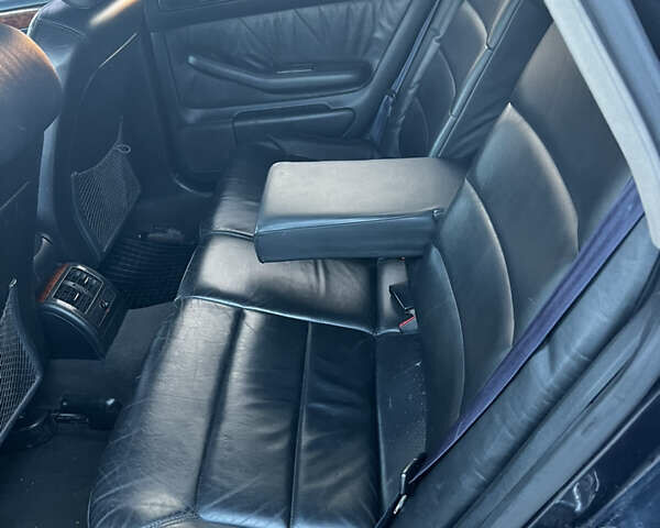 Синий Ауди А6, объемом двигателя 1.9 л и пробегом 422 тыс. км за 3850 $, фото 17 на Automoto.ua