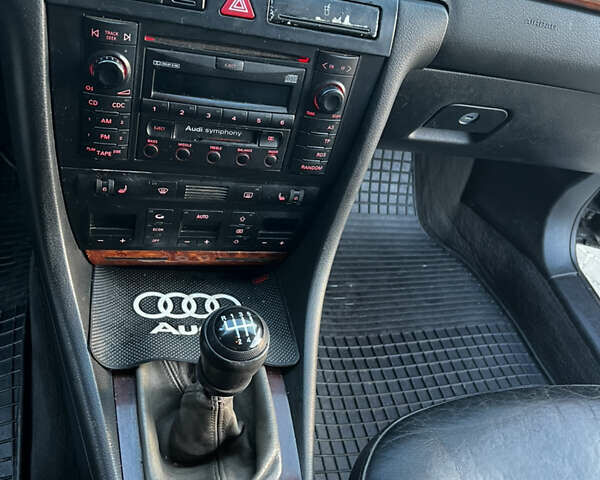 Синий Ауди А6, объемом двигателя 1.9 л и пробегом 422 тыс. км за 3850 $, фото 14 на Automoto.ua