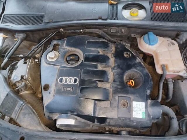 Синий Ауди А6, объемом двигателя 1.9 л и пробегом 415 тыс. км за 4950 $, фото 5 на Automoto.ua