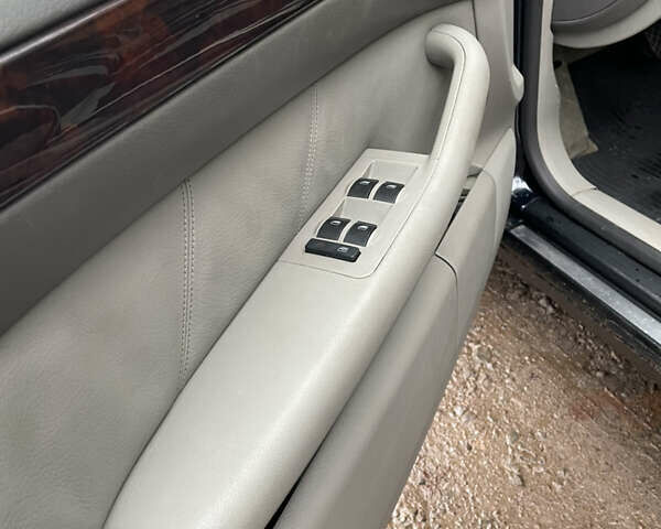 Синий Ауди А6, объемом двигателя 2.5 л и пробегом 291 тыс. км за 4900 $, фото 10 на Automoto.ua